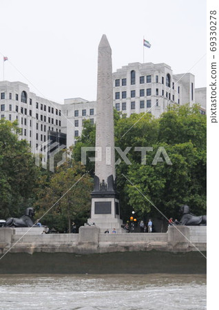 Spire of Cleopatra, London, England 69330278