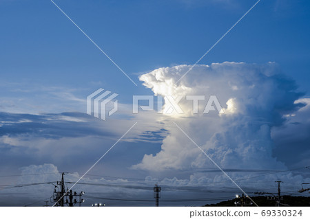 Kanato雲 69330324