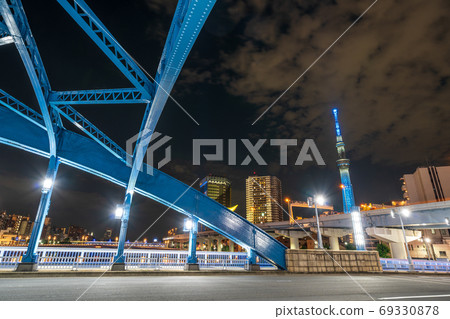 Cityscape Tokyo Sky Tree seen from Komagata Bridge Cityscape Tokyo Sky Tree seen from Komagata Bridge 69330878