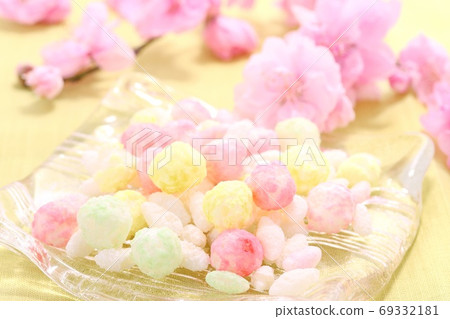 Hina Arare Peach Blossom Peach Festival 69332181