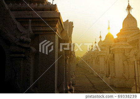 The Kuthodaw Pagoda is a pagoda located in Mandalay, Burma, containing the largest book collection in the world. Inside there is a number of chedi 729. 69338239