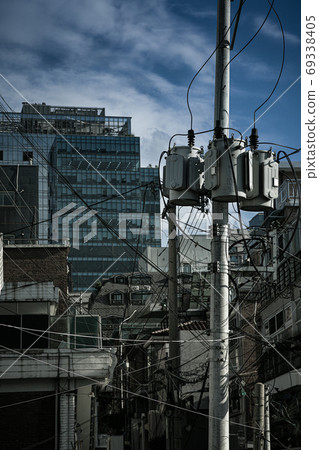 Electric pole 69338405