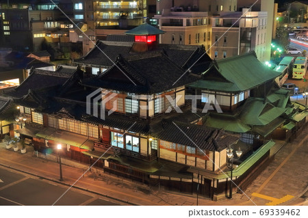 [Ehime Prefecture] Night view of the Dogo Onsen Main Building before construction 69339462