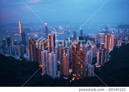 Hong kong from the Victoria peak 69340181