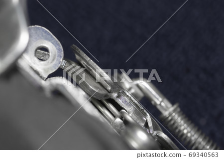 Carburetor overhaul 69340563