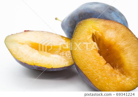 Prune cross section white background 69341224