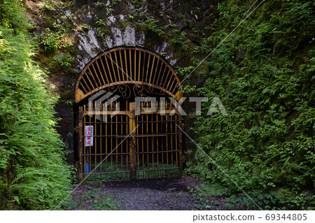 Besshi Copper Mine Tohei Third Cave -Oriental Machu Picchu- Besshi Copper Mine Tohei Third Cave -Oriental Machu Picchu- 69344805