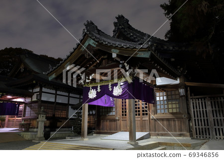 夜神社 愛知縣綠道區鳴海神社 照片素材 圖片 圖庫 夜神社 愛知縣綠道區鳴海神社 照片素材 圖片 圖庫