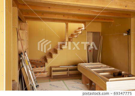 在建房屋的室內 69347775
