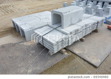 Temporary gutter Temporary gutter 69348460