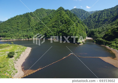 Kajigawachisui Dam (Shibata City, Niigata Prefecture) Taken in September 2020 Kajigawachisui Dam (Shibata City, Niigata Prefecture) Taken in September 2020 69353602