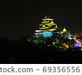 Okayama Castle that illuminates the night sky 69356556