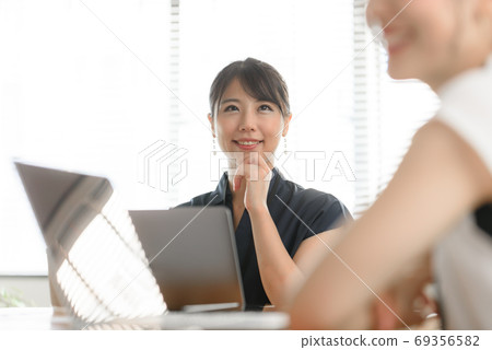 Coworking space business 69356582