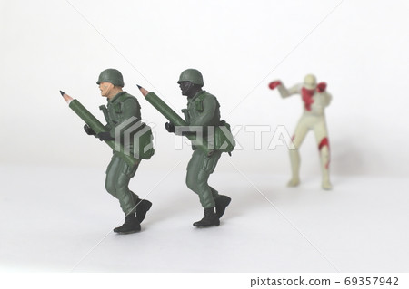 士兵和殭屍與鉛筆打架 69357942
