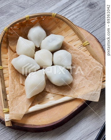 Traditional Korean food Songpyeon, Korean sweets, rice cake 69361042