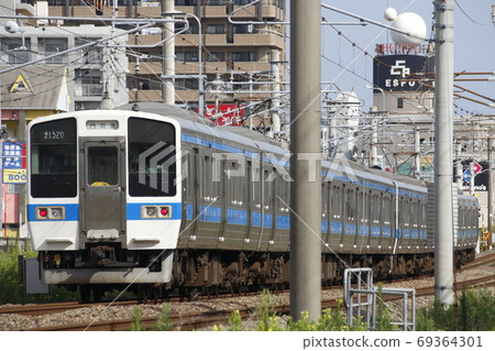 [JA] Kagoshima Main Line 415 series 1500 series (Kokura⇔Hakata) 69364301