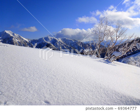 [福井縣胜山市]可以從山坡上眺望美景 69364777