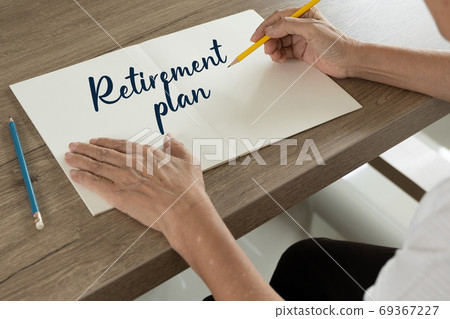 work and retire inscription with arrows Retirement time to retir work and retire inscription with arrows Retirement time to retir 69367227