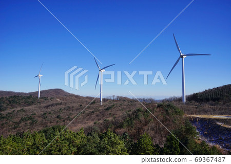 Wind power 69367487