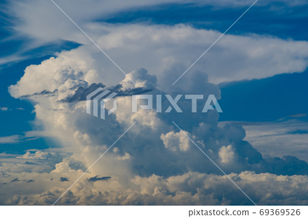Cumulonimbus clouds that spring up from late summer to early autumn b-2 Vivid 69369526