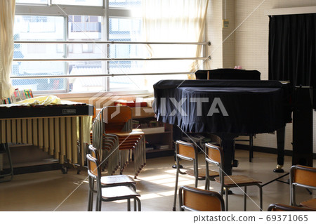 School-Music Room School-Music Room 69371065