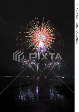 [長野縣Su訪市] wa訪湖的煙火大會 69373707