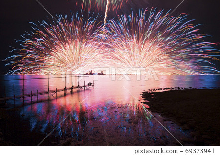 [Nagano Prefecture] Fireworks at Lake Suwa ~Kiss of Fire~ 69373941