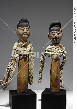 National Museum of Korea Cultural Property 69374908