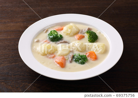 cream stew  69375756