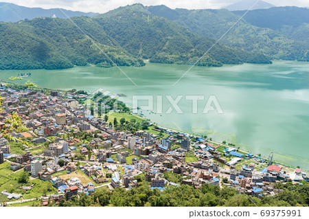 Landscape view of Pokhara city and Pheva lake, Nepal 69375991