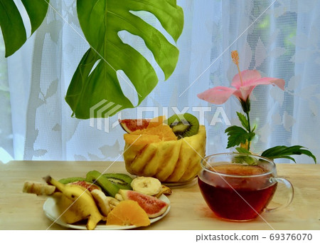 Fruit cut Fruit cut 69376070