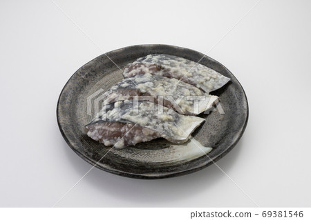 材料的味道很好！醃製曲中醃製的三片佐原魚片 69381546