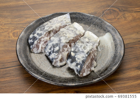 材料的味道很好！醃製曲中醃製的三片佐原魚片 69381555