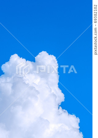 Cloud cover 69382102