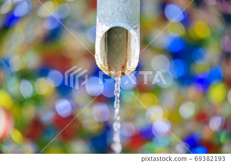 Okadera Marble Chozuya and early autumn flowers 69382193