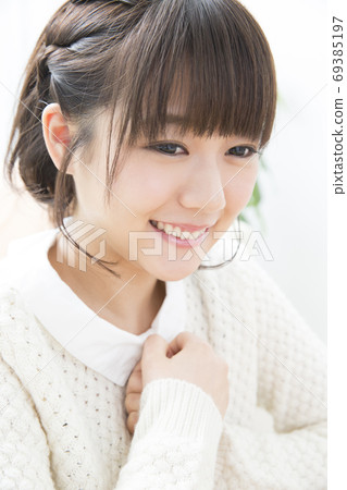 Female portrait Female portrait 69385197