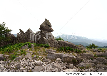 Kirigamine's observatory rock 69387382