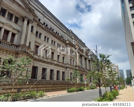 日本銀行 69389211