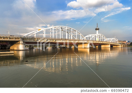 Pohang Hyeongsan Shinkyo Pohang Hyeongsan Shinkyo 69390472
