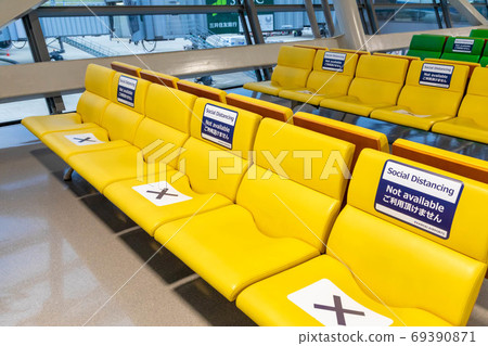 Social distance chair bench Social distance chair bench 69390871