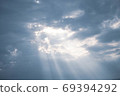 Clouds of light 69394292
