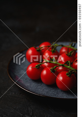Cherry tomato branch, fresh ripe organic vegetables 69398497
