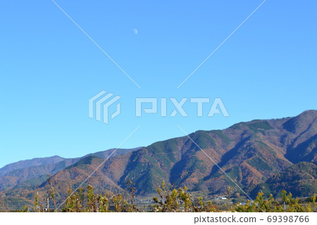Autumn mountains and sky Autumn mountains and sky 69398766