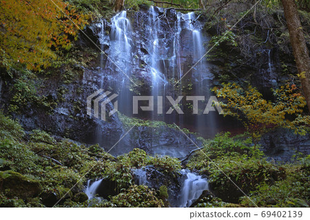 Sukkanzawa“ Shinkan no Taki” 69402139