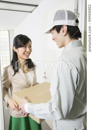 包裹遞送服務 包裹遞送服務 69408802
