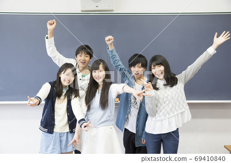 High school classmates 69410840