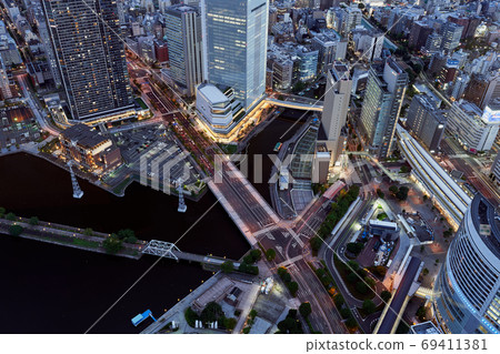 Night view near Sakuragicho Station in Yokohama 69411381