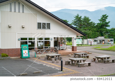 Landscape of campground 69412011