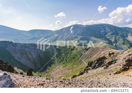 [Urabandai / Jododaira]具有眾山環繞背景的Azuma Kofuji火山口/萬代朝日國家公園（福島縣北田市希原原村） 69413271