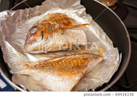 烤魚鯛魚 烤魚鯛魚 69416136